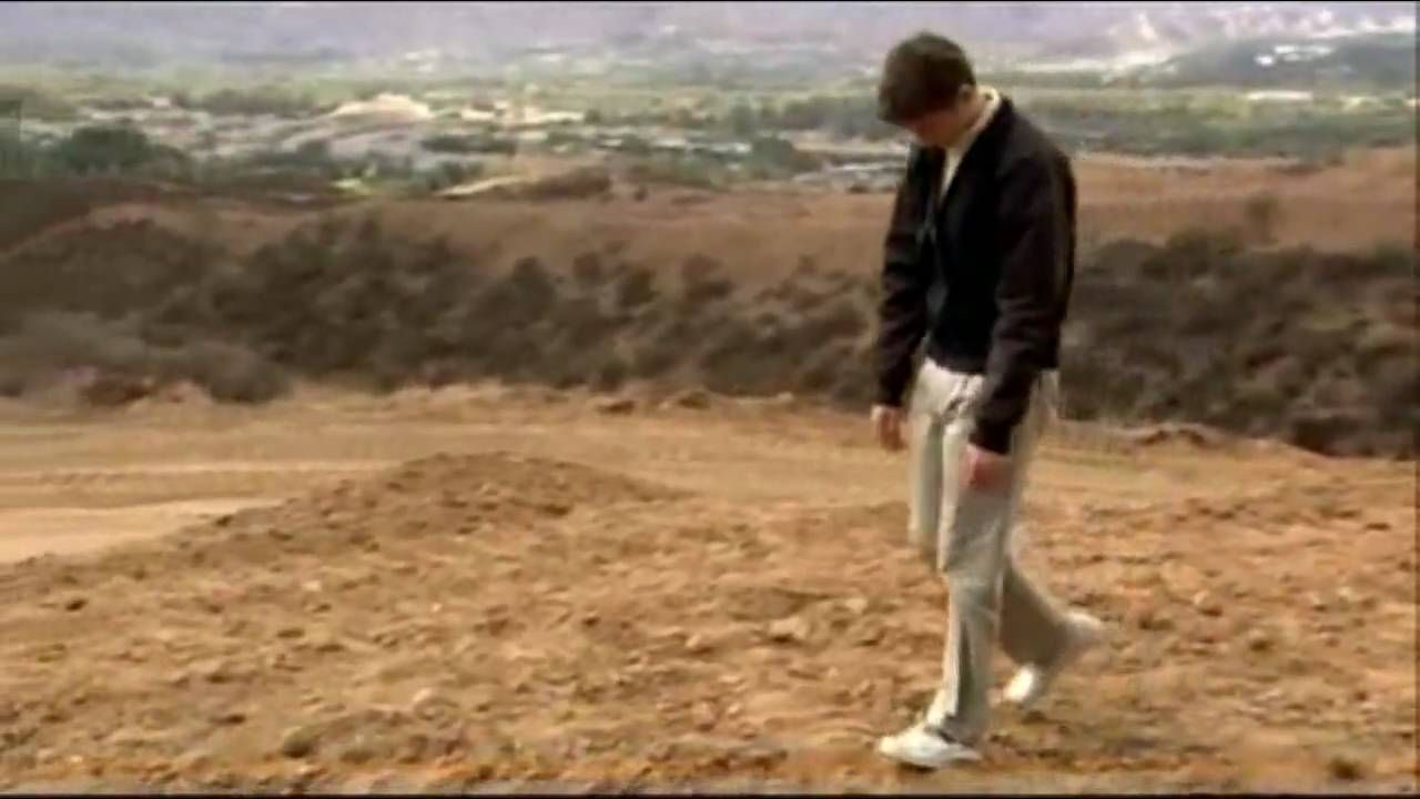 George Michael from Arrested Development doing a sad walk